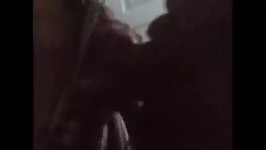 Kız arkadaş harika emiyor