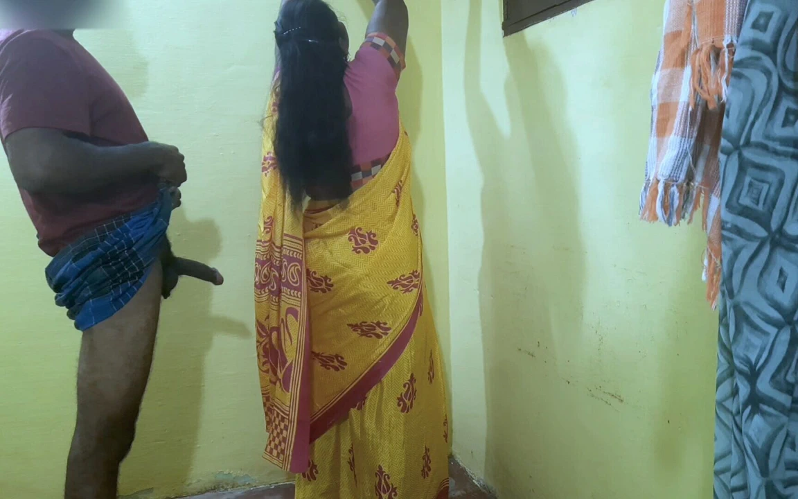 Onunla gerçek ev yapımı ateşli seks yaptım