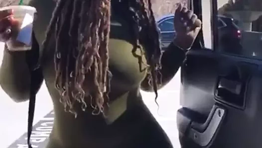 Ig rosie twerking ona büyük ganimet