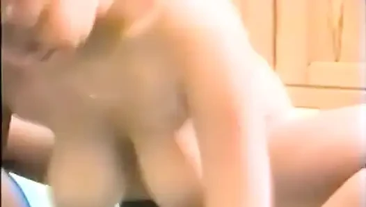 İngiltere'nin göğüsleri 8