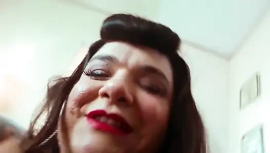 Karını deliğimle aldat