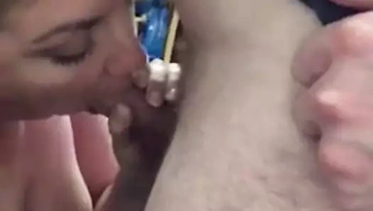 hile kız arkadaşı emmek horoz içinde lockdown