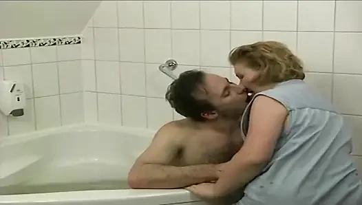 Sırt yıkamadan yatağa