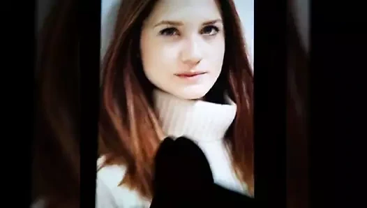 Bonnie Wright'a saygı duruşu