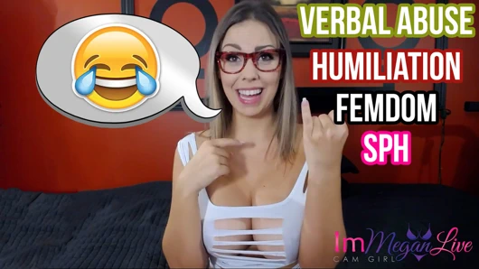 Sürtük amigo kız küçük penisli inekle alay ediyor! - canlı