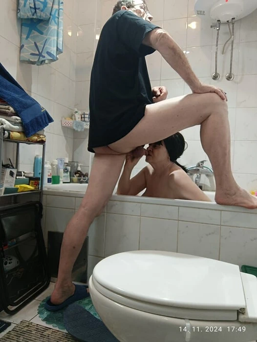 Josephine'in banyoda hareketi (1)