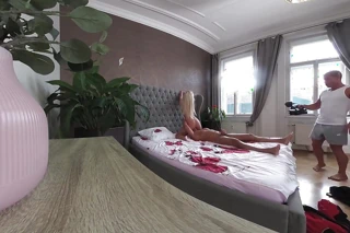 Lovita fate vr video bölüm bir - kamera arkası - Çek güzellik etiketi en iyi arkadaşlar tarafından sikiliyor