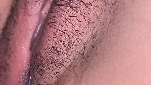 Tıraşlı kafalı bir kızı sikiyorum.