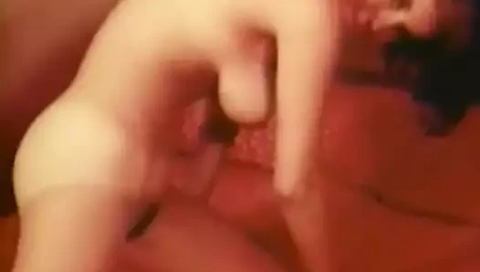 Candy earle bağbozumu striptizci