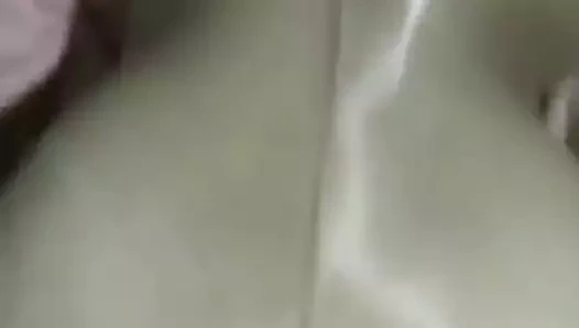 Her ikisi de naylon külotlu çorap kapalı lanet