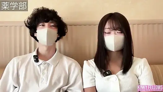 Saygıdeğer güzellik vahşi tarafını gösterdiğinde ve en derin bağlantımıza eridiğinde sessiz kız sınırsız.