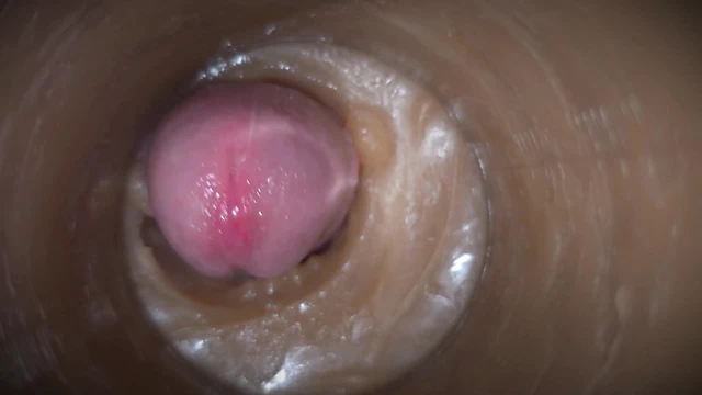 EMZIREN KADıN NEFESSIZCE BOŞALıYOR VE IÇINE BOŞALıYOR