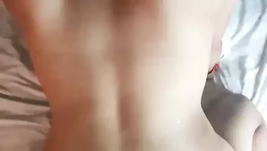 Arkadaşımın beni sikmesine izin verdim - ne kadar lezzetli hissettiriyor