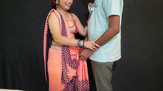 Masum kayınbiraderim sikişmek için amımı gördüğümde utangaç hissediyor