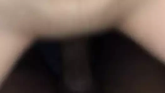 Minyon Asyalı büyük zenci kovboy kız arkadaşıma biniyor