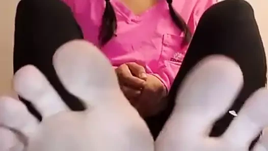 Insta hellokimmiesfeet 2