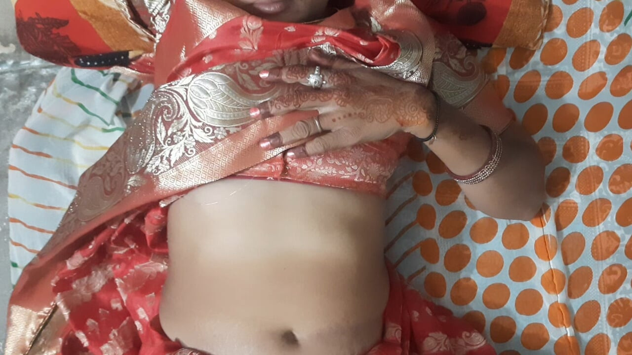 Tharki Student Sees Hot Teacher Changing Clothes and Fucks