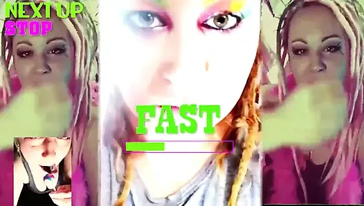 İkinci bir ekrana sakso pornosu koy ve Tanrıça Lana ile birlikte takip et