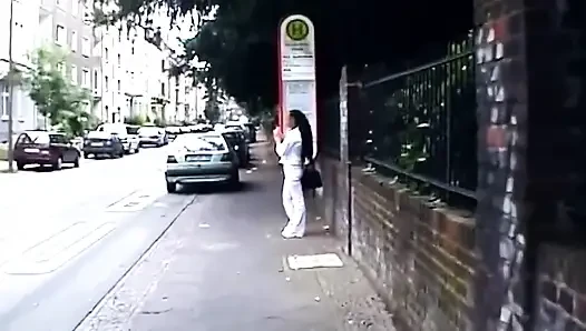 Esmer kadın yarak emiyor sonra sert biniyor