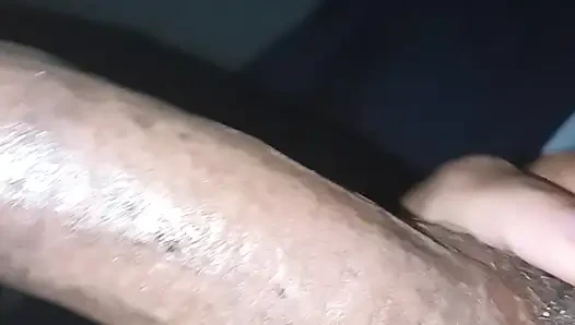 Массаж хуя ее ртом!!