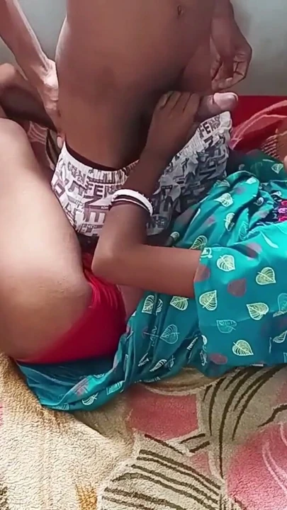 Hint Porno XXX Desi Seksi Bhabhi Ateşli Seks Videosu sabah | Bölüm 1