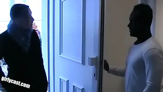 Nici'nin büyük zenci sürprizi! Siyah bir adamla ilk kez