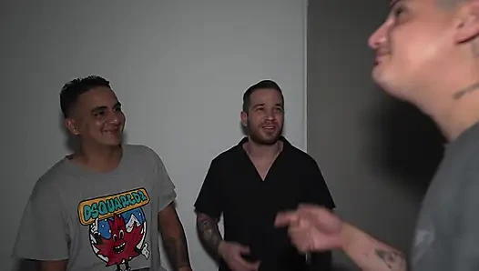 Minyon Kolombiyalı iki büyük yarakla parçalıyor! DP