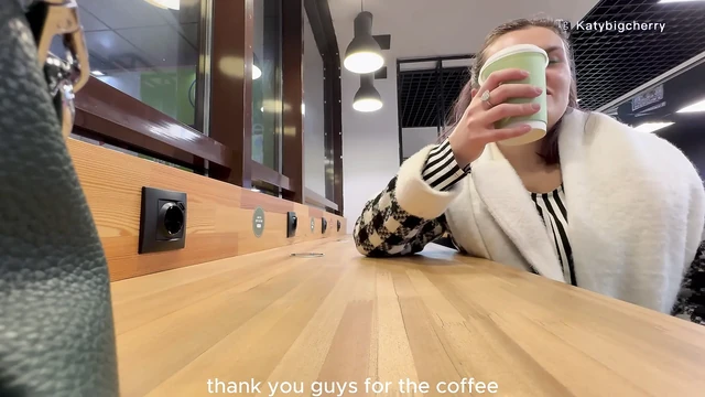 KatyBigcherry трахается с ее подписчиком