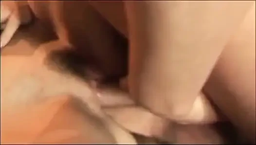 Seksi kıllı amcık götte amcıktaki yarağı seviyor... çifte sikiliyor