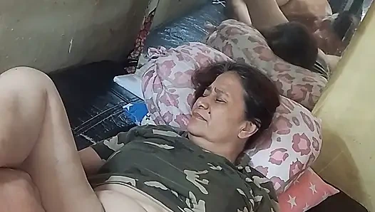 Hayatımın aşkı amcığını o kadar çok yiyorum ki bundan hoşlanıyor