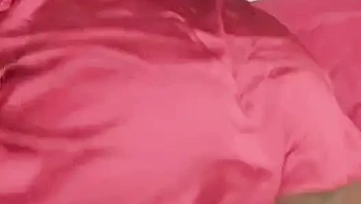 Rahibe mükemmel amcığını sikiyor