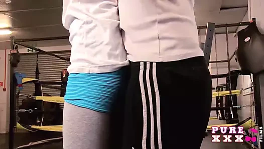 Pure xxx filmler beceriyor busty spor salonu öğrenci
