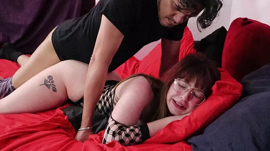 Redhead mastürbasyon önce kahrolası ona erkek arkadaş