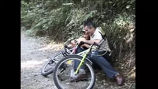 Cazzi duri per troie italiane - 3. bölüm