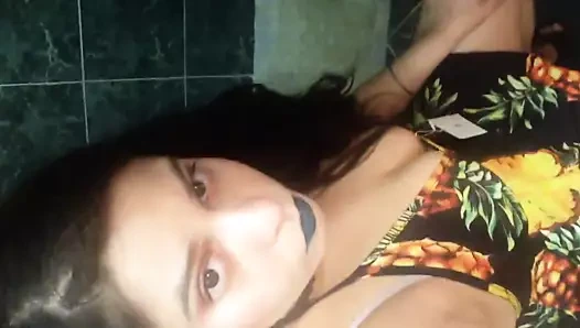 zencefil paris pissing fetiş