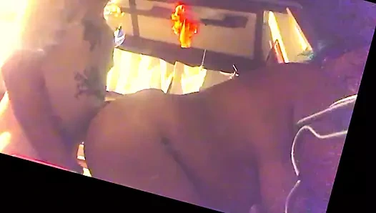 Sik seni Jess Nieto seni şişman kremsi turta!