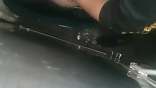 Eva Samael'in yarağıyla anal seks yapıyor