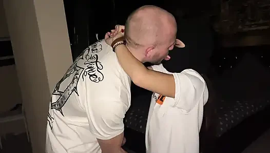 Maskeli bir evli kadının gerçek aldatması - yakın plandan sızıyor