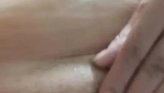 İşte yine azgın sevgilin her gün sikişmek istiyor