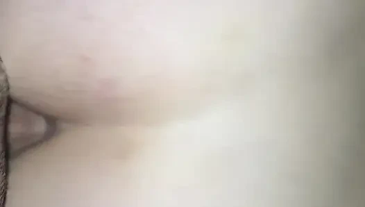 Azgın götten sikiliyor)