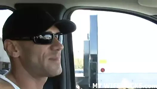 Benim de boşalmama izin verilmeli