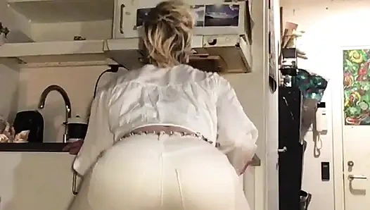 SissyWhiteboi Jes Brinch in white jeans