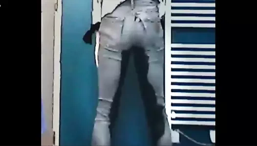Emma pissing in tight jeans