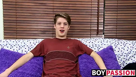 Seksi yakışıklı alex okşayarak sert onun horoz kadar o jizzes