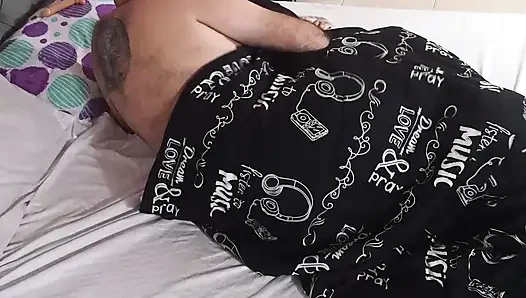 Sevgilim bana bir video çekiyor.