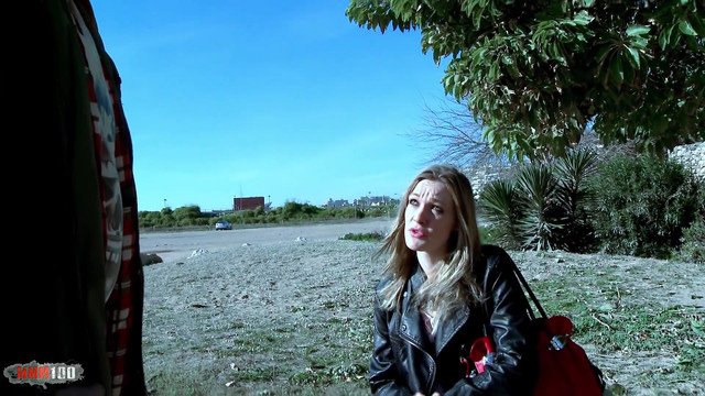 Superb French blonde Candys chupa well fucked at the beach