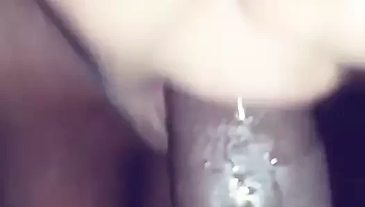 Emme bir büyük çük