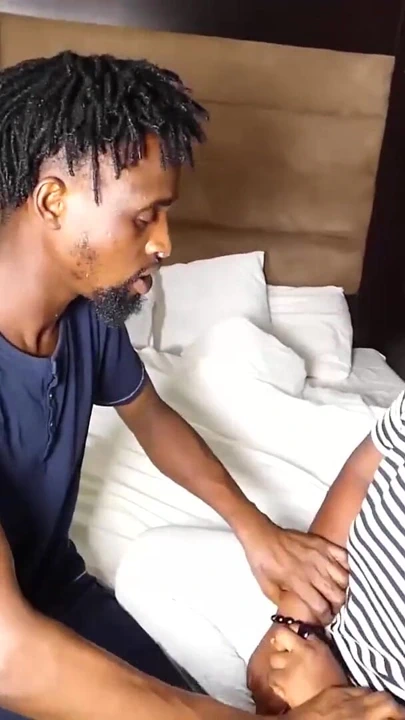 "Kocam beni sikmek için amımı pilav yahnisi gibi çeviriyor ve iri güzel kadın fışkırtıyorum" den epik an