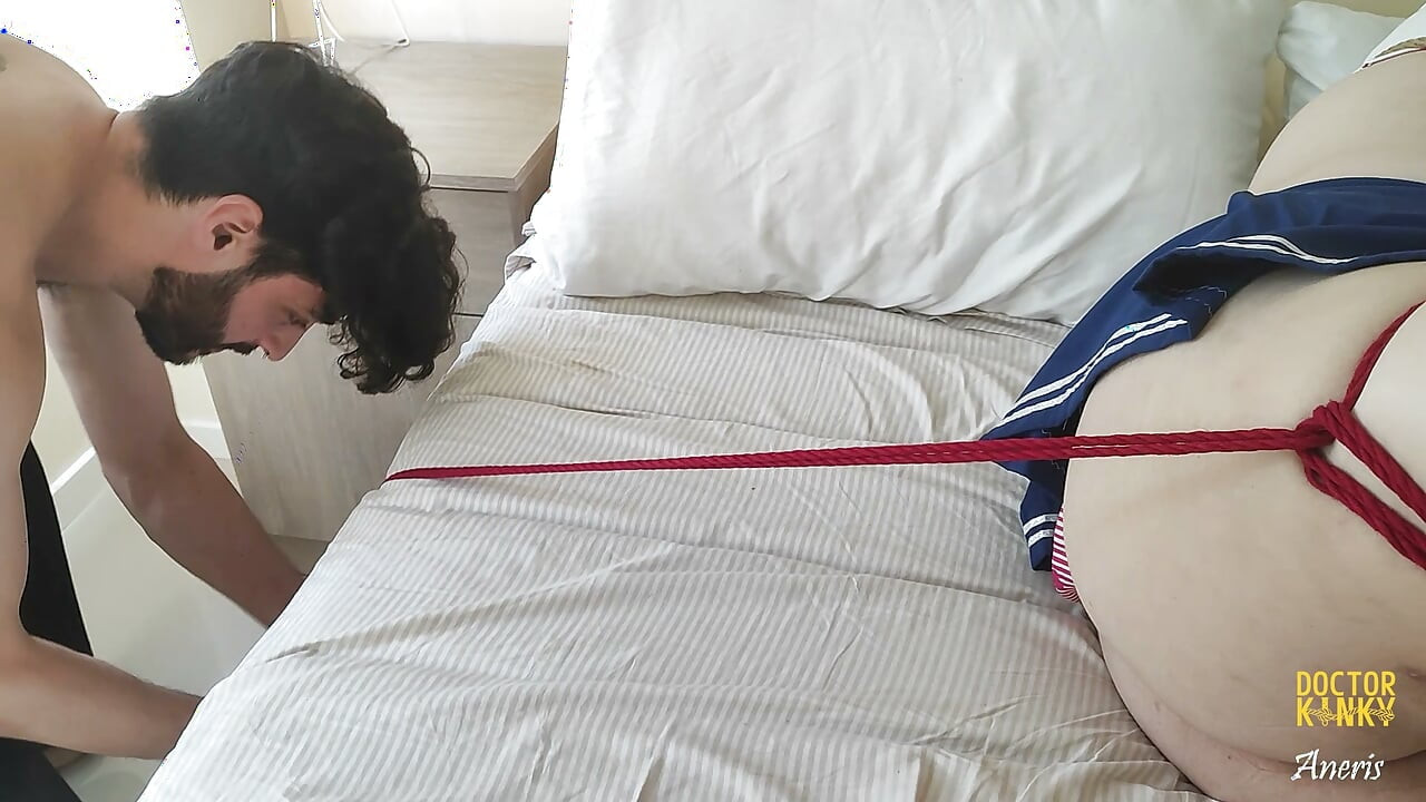 Çift ampute shibari ve şaplak!