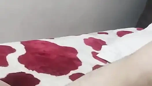 Kaltağın sözleri götünden çığlık atarken sinir bozucu. Onun çilesini duy